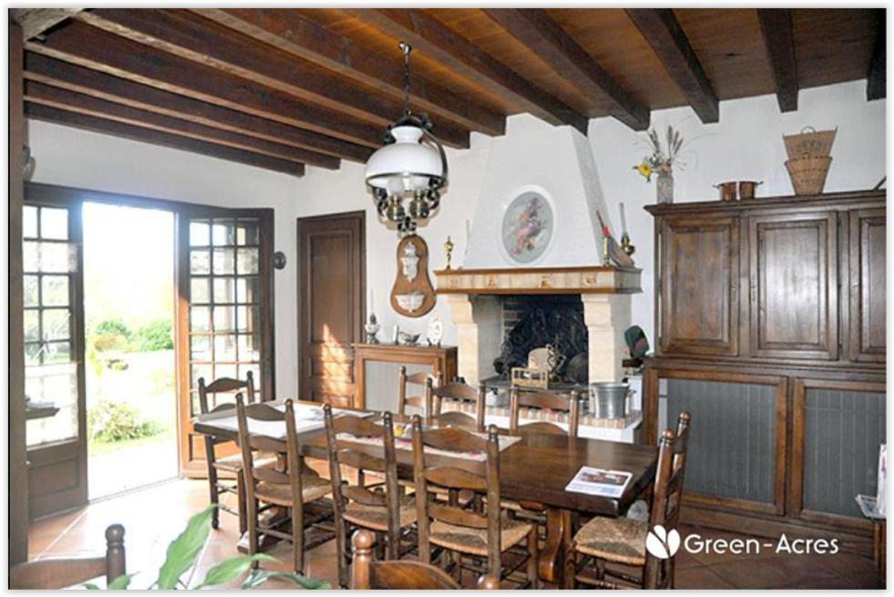 Bed and Breakfast Le Fuchier Saint-Martin-de-Fressengeas Екстер'єр фото
